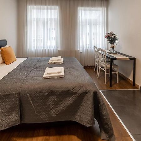 Dupont Gare Du Nord Apartment Брюксел Екстериор снимка