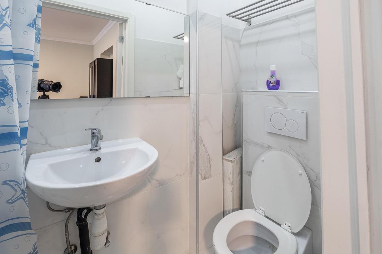 Dupont Gare Du Nord Apartment Брюксел Екстериор снимка