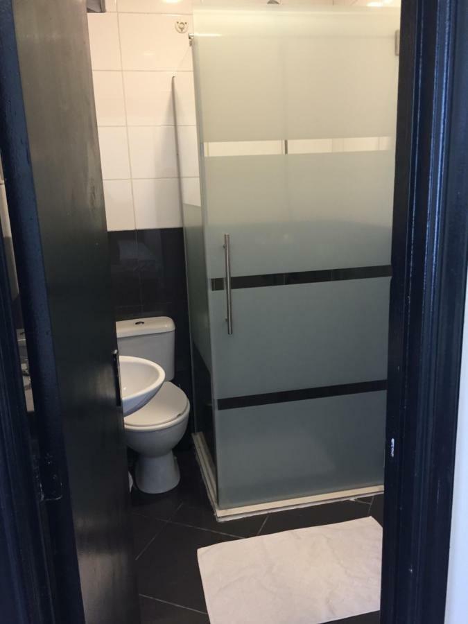 Dupont Gare Du Nord Apartment Брюксел Екстериор снимка